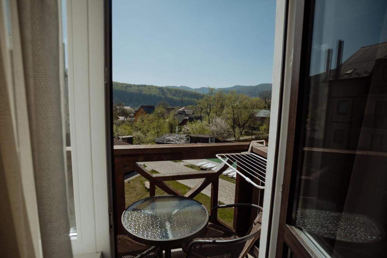 Отель Yaremche Premium Hotel Яремче-6