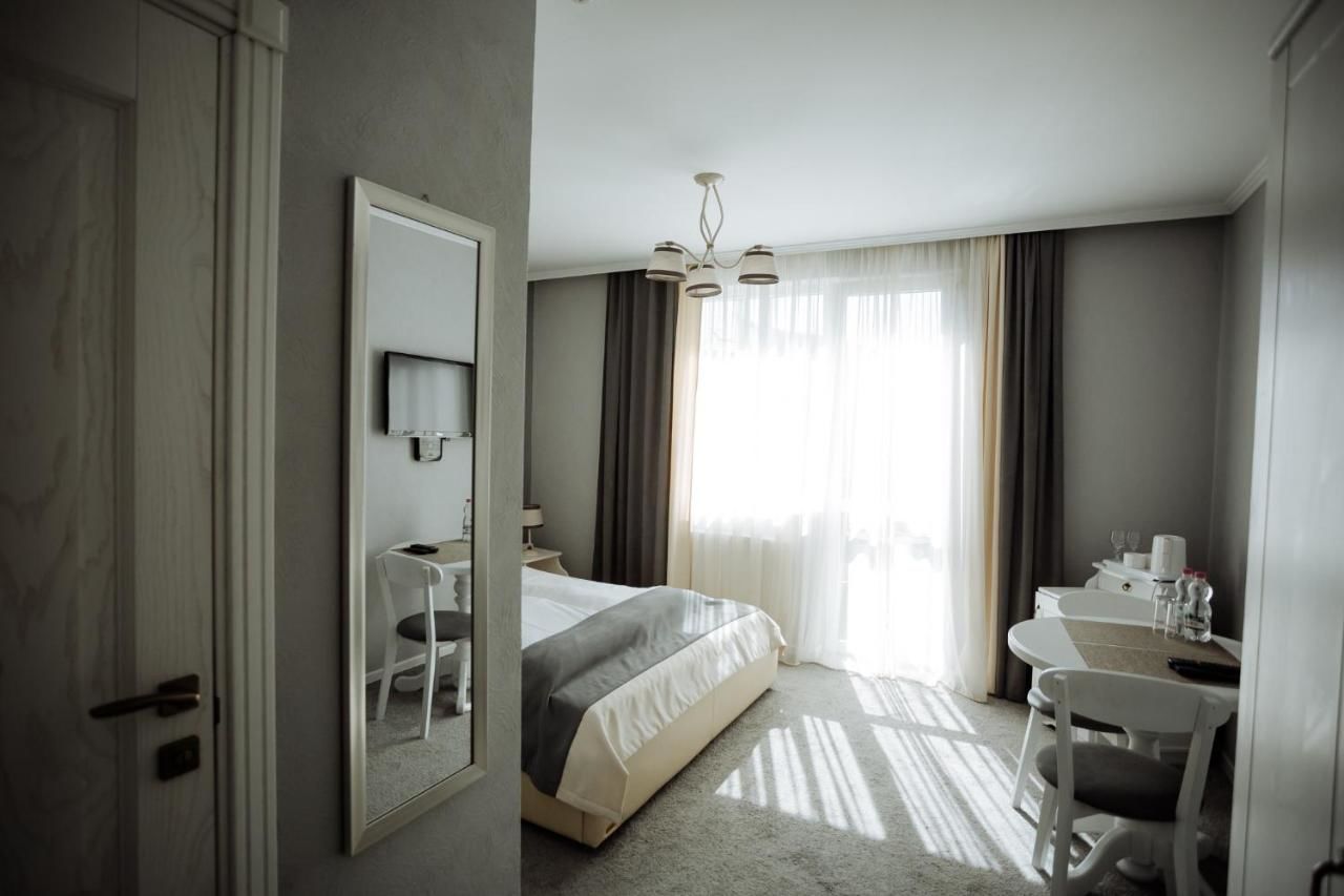 Отель Yaremche Premium Hotel Яремче-48