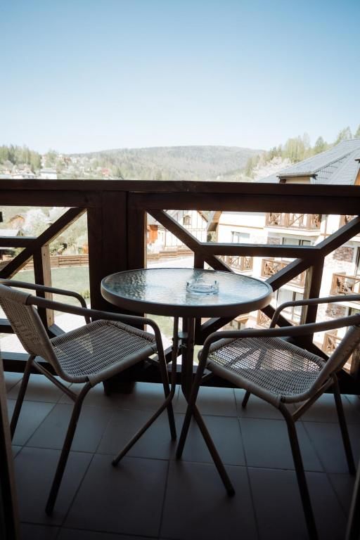 Отель Yaremche Premium Hotel Яремче-56